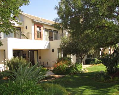 House For Sale in Serengeti Lifestyle Estate, Kempton Park